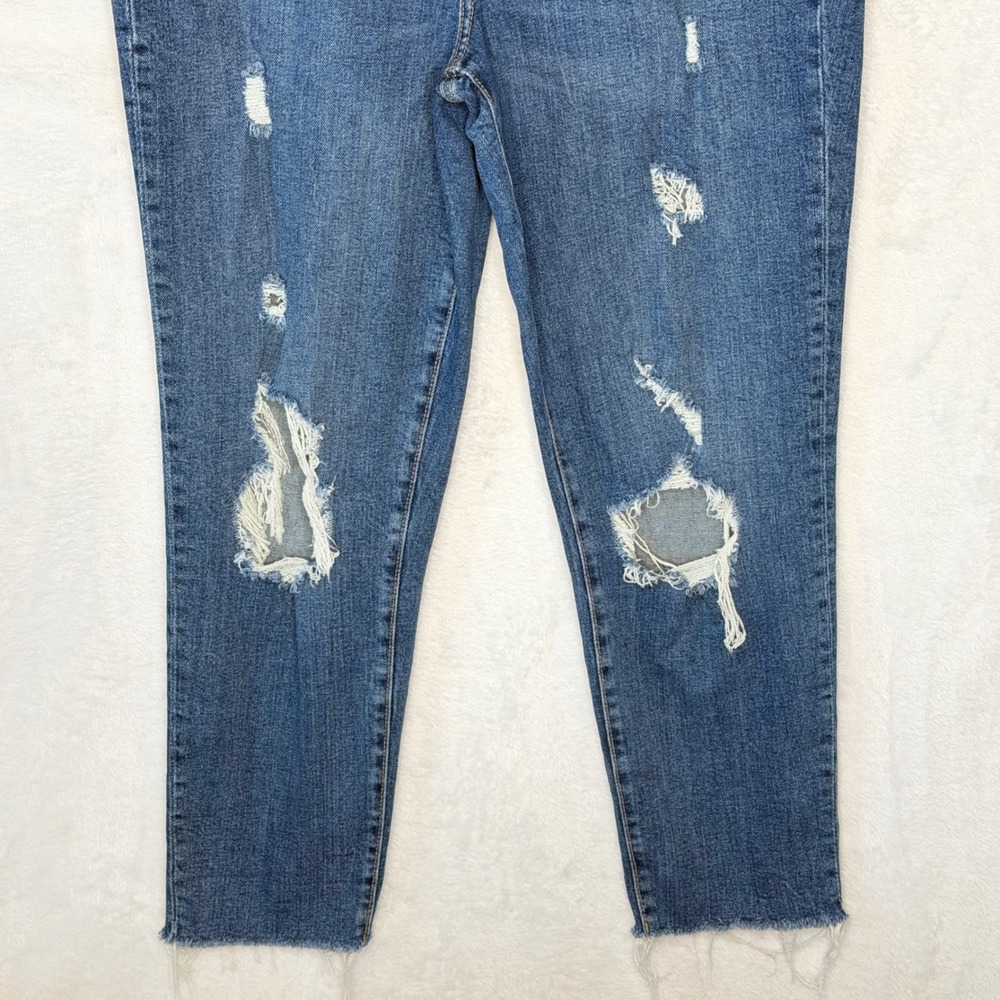 Old Navy Women's 12 Blue OG Straight High Rise Distressed Raw Hem Jeans - Picture 4 of 14